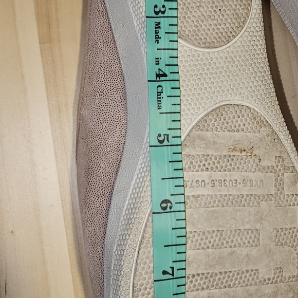 Size 7.5 FitFlop Rose Gold Suede Superskate Mule/Slide - Picture 9 of 11